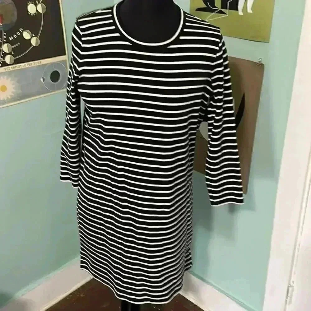 Madewell 100% cotton classic stripe dress peep hole back medium